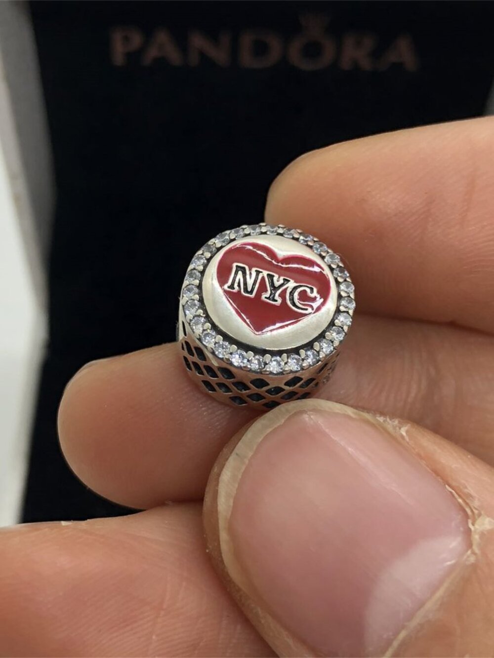 ✨🔥Pandora NYC New York City Exclusive Dangle Charm